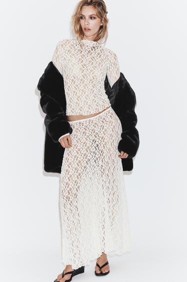 FALDA MIDI ENCAJE - Crudo de Zara