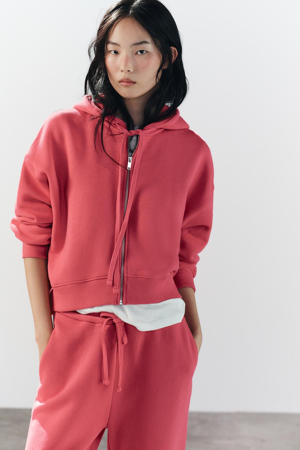 HOODIE WITH ZIP
