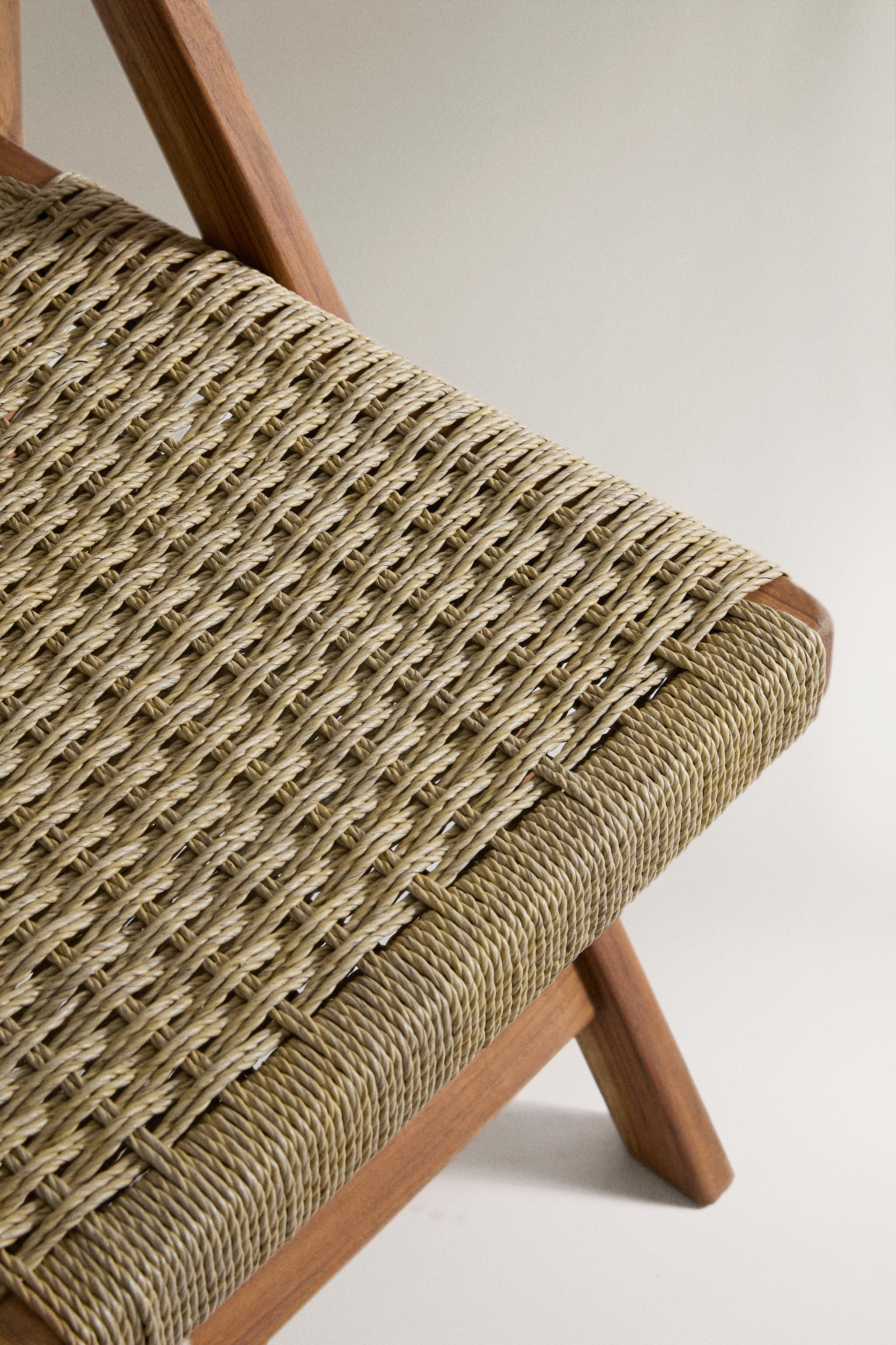WOVEN TEAK OUTDOOR FOLDING CHAIR