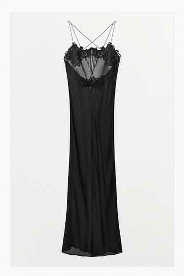 Zaras MEDELLÅNG KLÄNNING I GEORGETTE MED BRODERIER - Svart