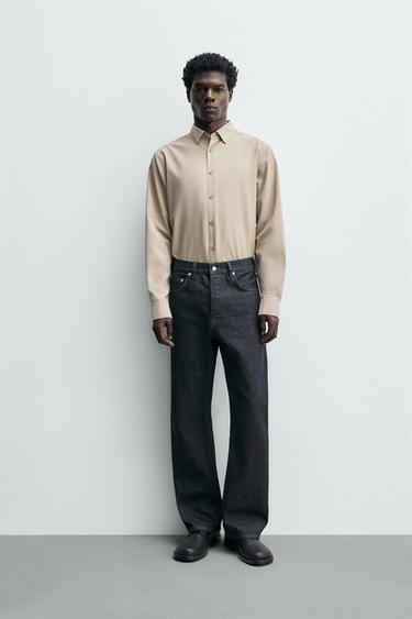 KËMISHË SLIM FIT - Ngjyrë rëre nga Zara