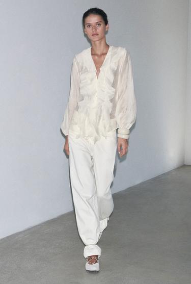 BLUSE MIT VOLANTS – ZW COLLECTION - Cremefarben von Zara - Bild 0