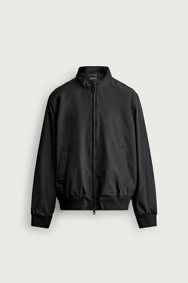 CAZADORA TÉCNICA WATER REPELLENT - Negro de Zara