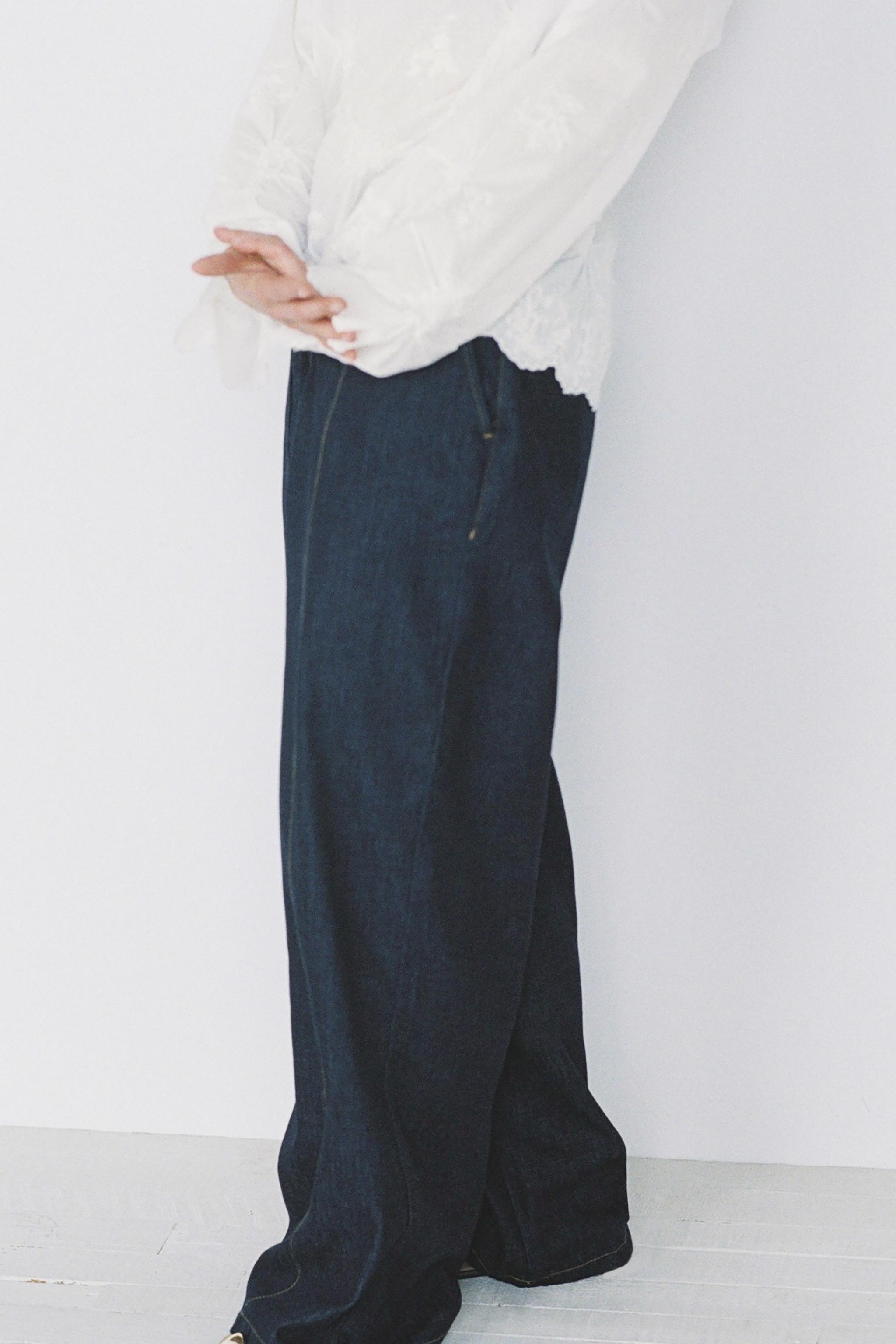 ZARA　ザラ　サイドライン　ウエストゴム　ワイド　デニム　ストレートデニム ZARA - ZARAサイドラインデニム 切りっぱなしの通販 by まー♡'s