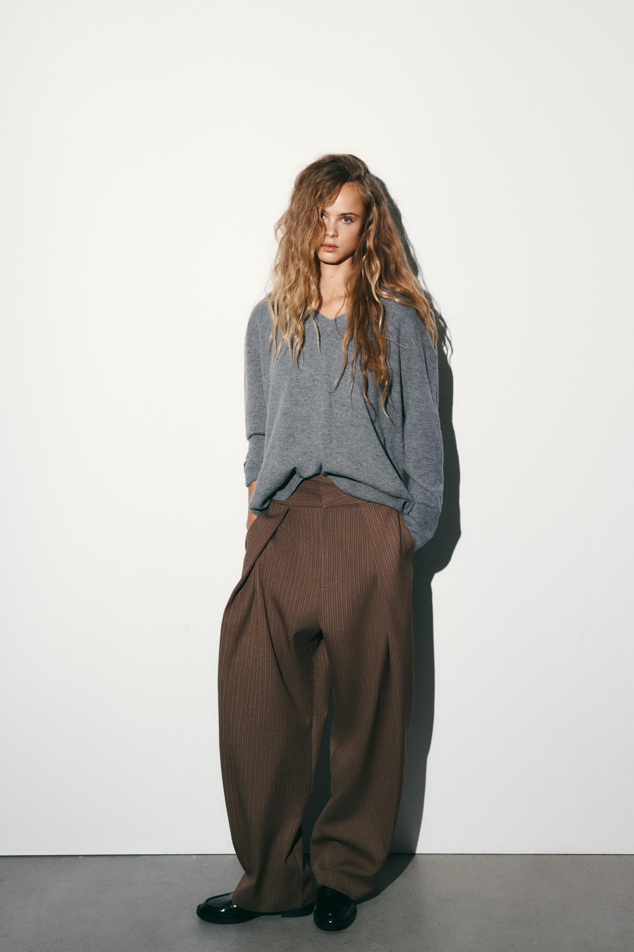 PLEATED BALLOON PANTS
