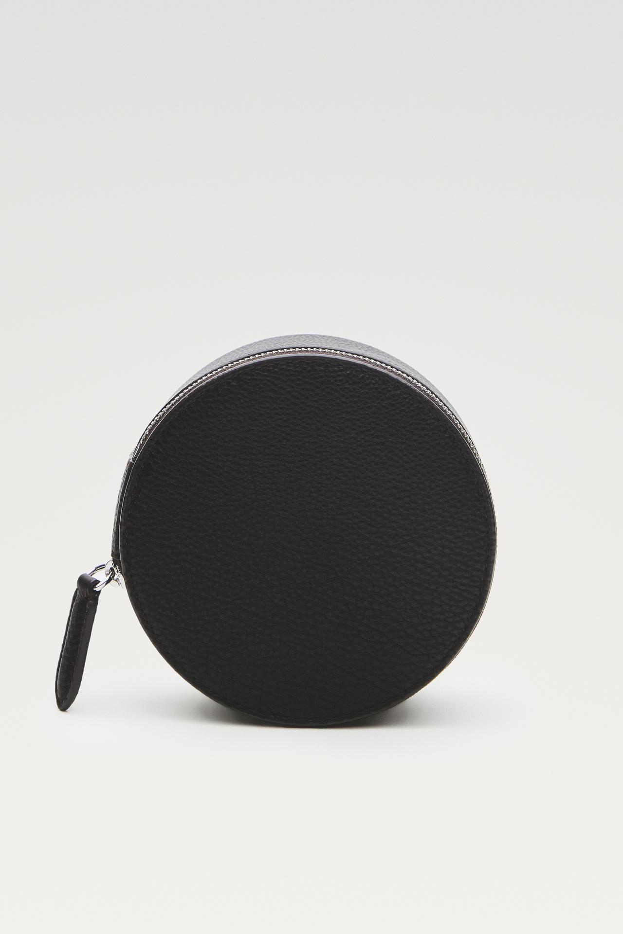 Round nappa leather coin purse — Brown
