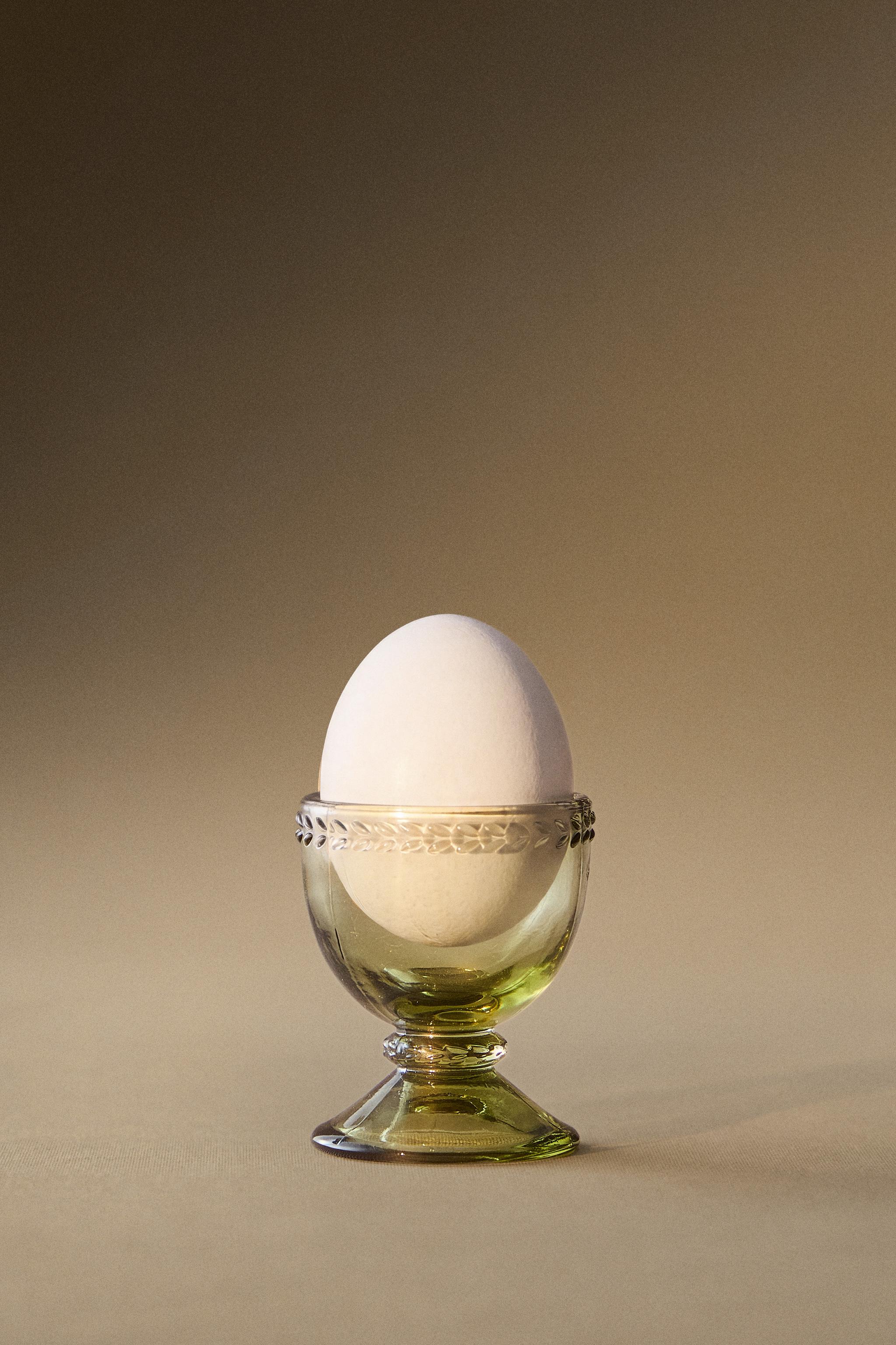 CHRISTMAS GLASS EGG CUP