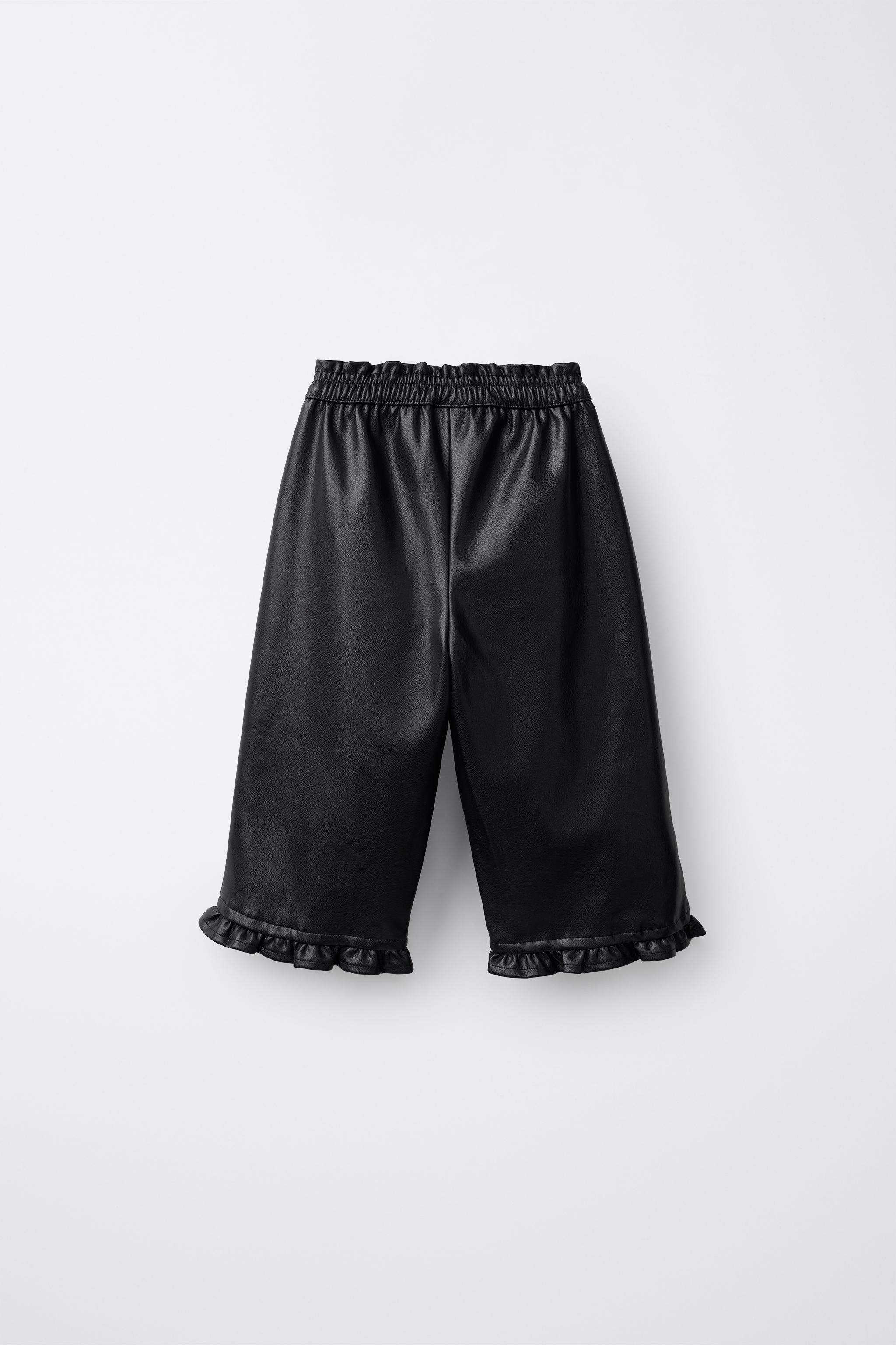 FAUX LEATHER CULOTTE PANTS — Black