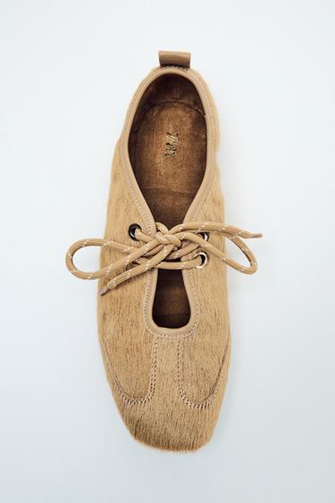 LEATHER BALLET FLATS WITH SHEEPSKIN - Sand Brown by Zara