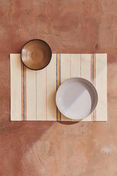 STRIPED LINEN PLACEMAT - Blue by Zara