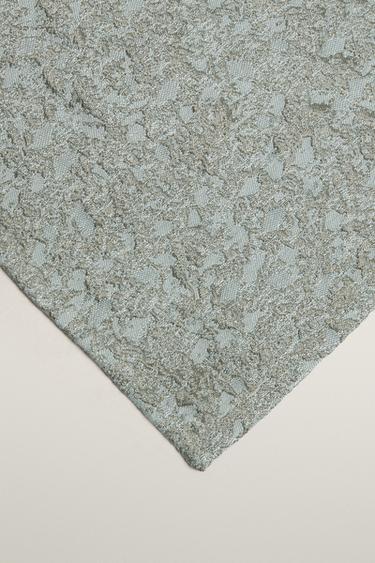 FLORAL JACQUARD BLANKET — Grey / Blue 2