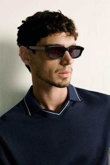 {navn} - {farge} for Zara