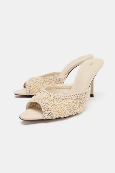 SANDALES À TALONS ET DÉCORS - Blanc écru de Zara - Image 1