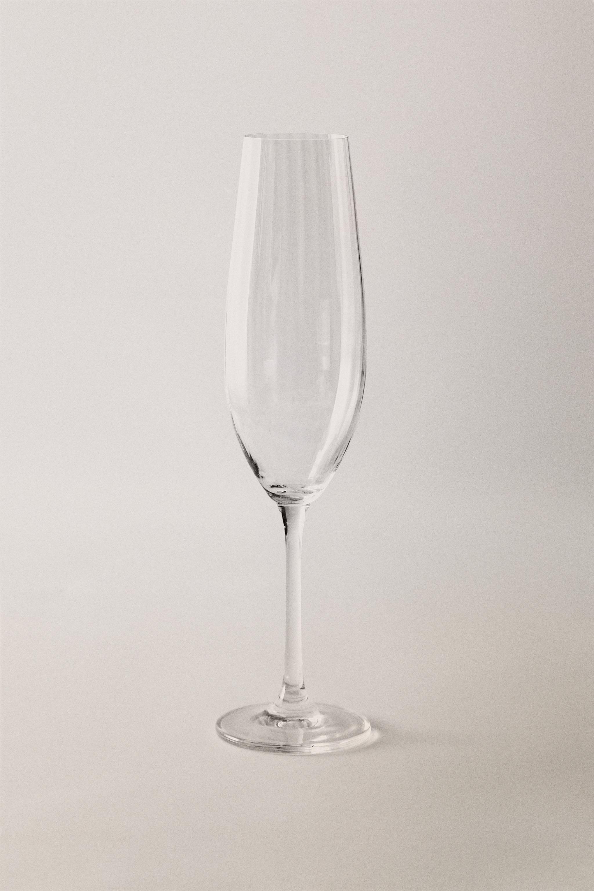 WAVE GLASS FLUTE GLASS — Transparent