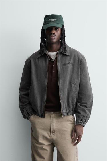 КУРТКА ИЗ ИСКУССТВЕННОЙ ЗАМШИ С ЭФФЕКТОМ ПОТЕРТОСТИ — СВЕТЛО-СЕРЫЙ от Zara