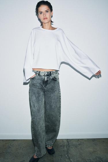 BLUZË ME MËNGË SI KAPË - I bardhë nga Zara