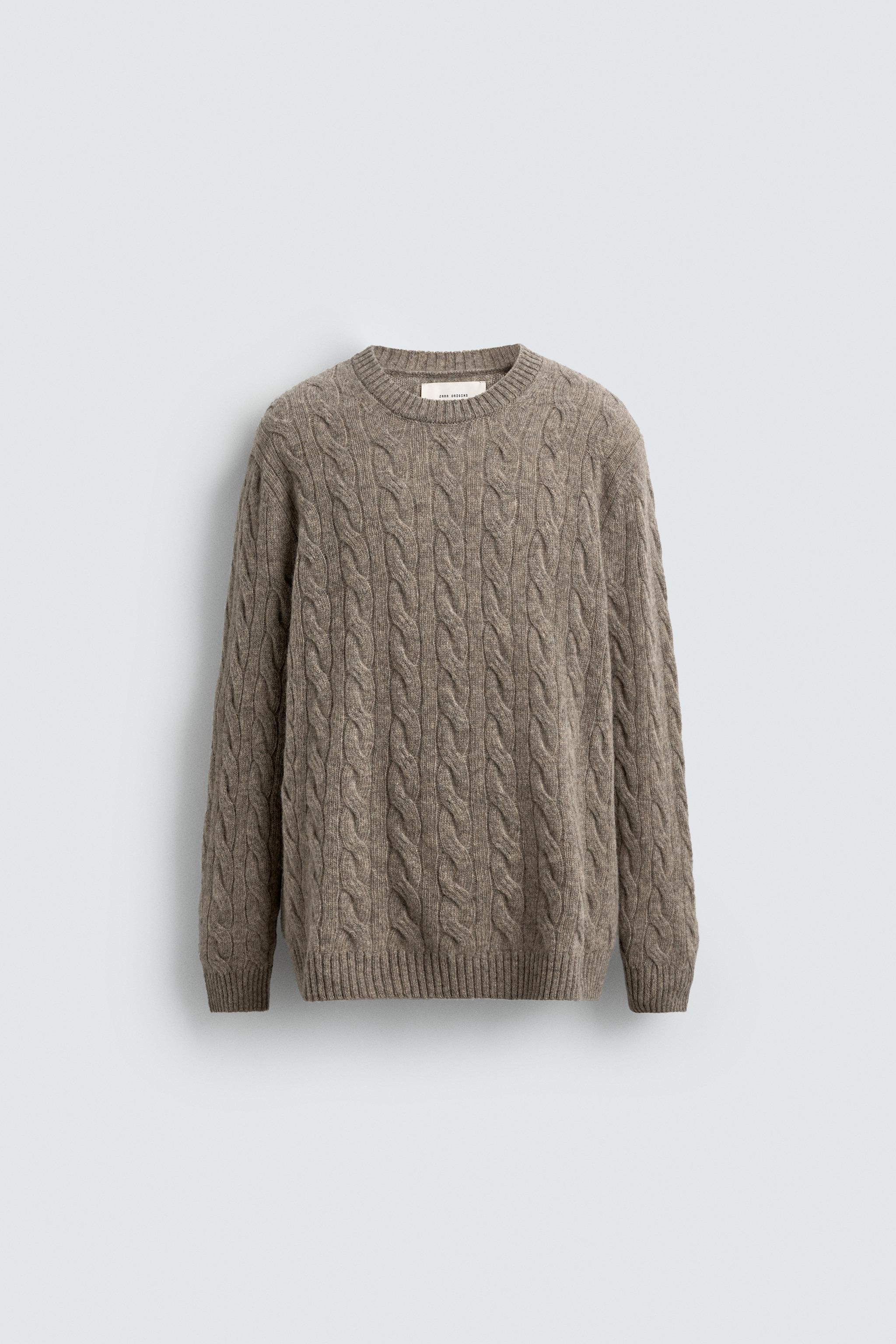 100% WOOL CABLE SWEATER