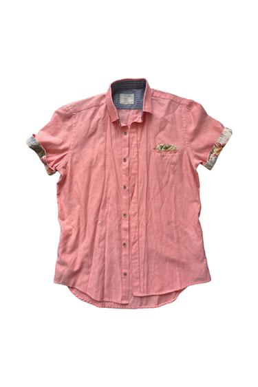 ZARA MAN BUTTON UP