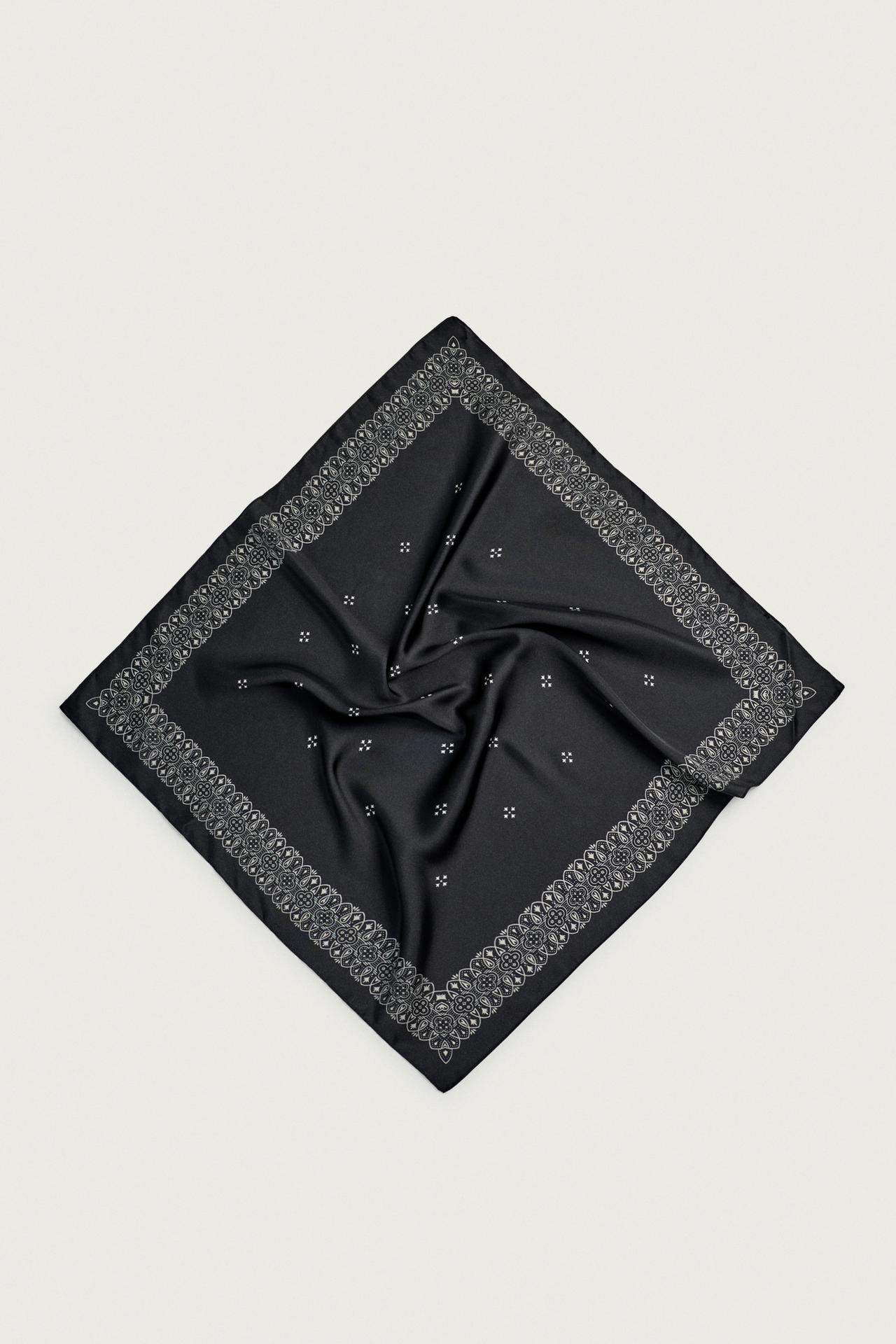 GEOMETRIC PRINT SATIN BANDANA — Black