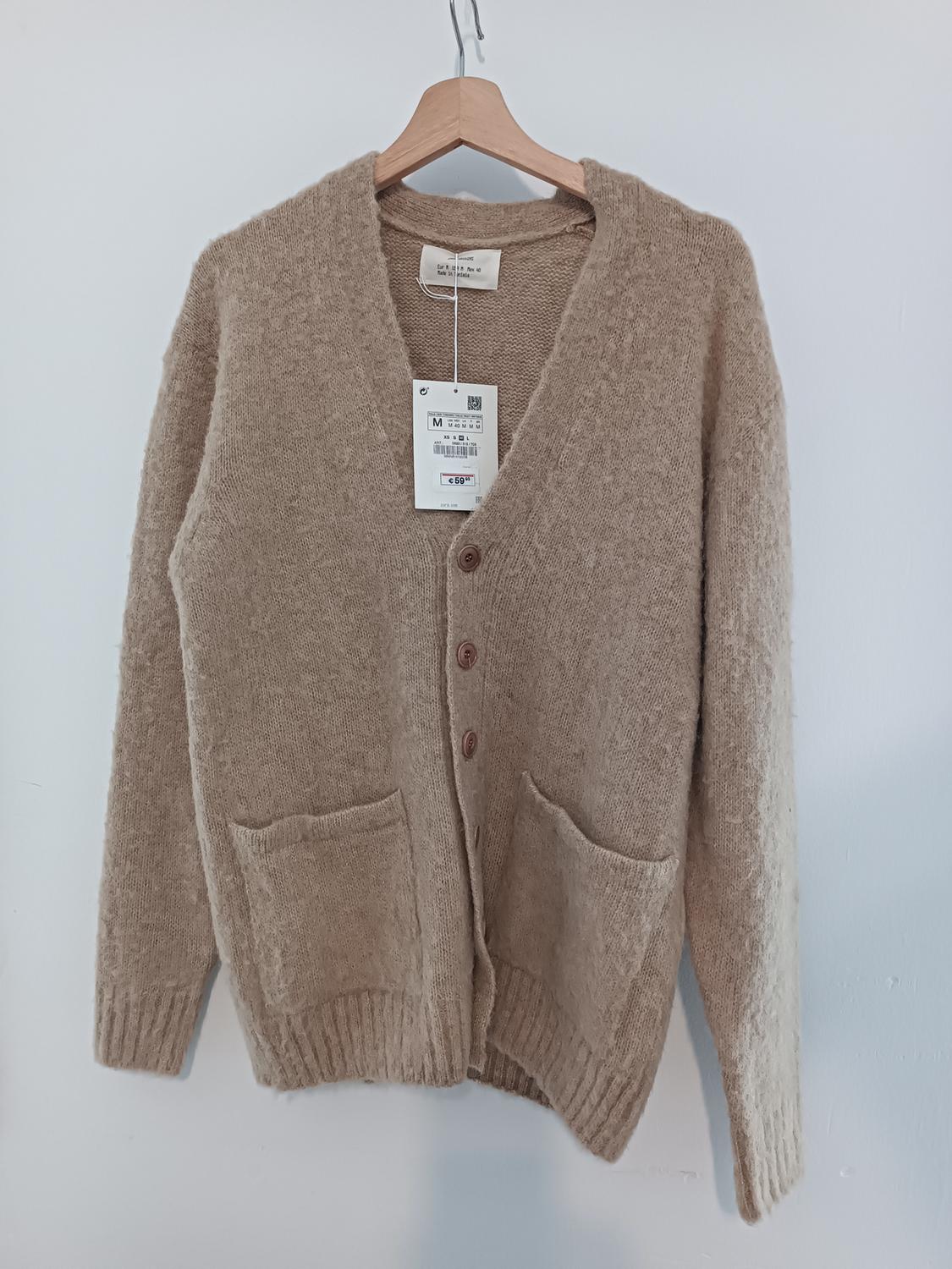 TEXTURED BRUSHED-FINISH CARDIGAN