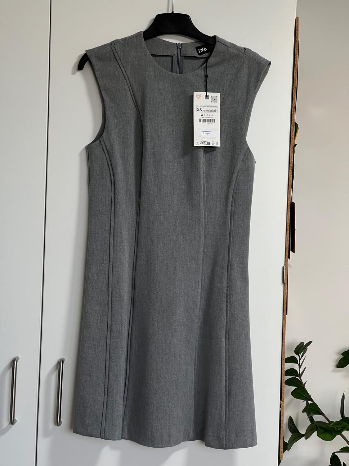 SLEEVELESS MINI DRESS