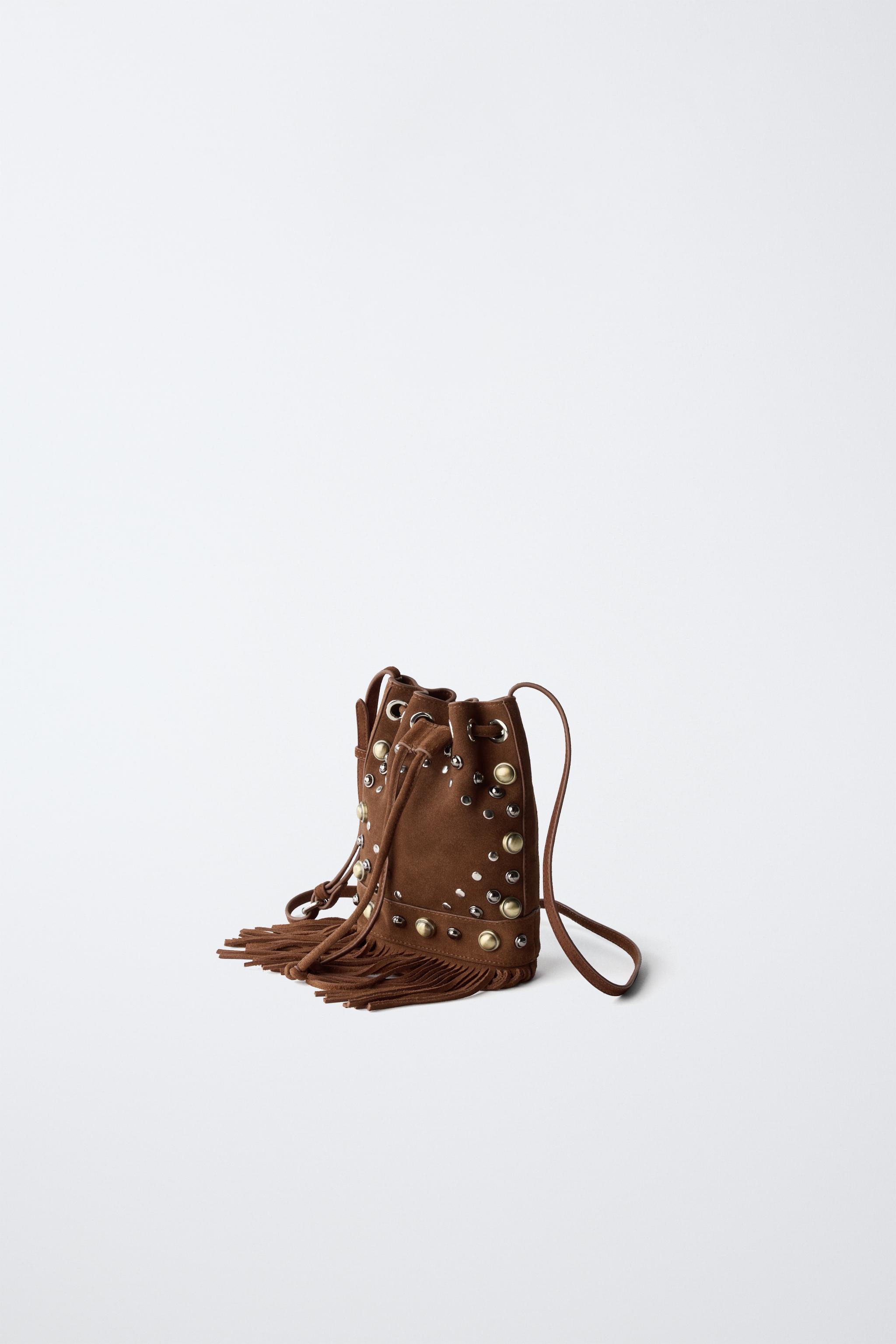 LEATHER FRINGED BUCKET BAG — Brown