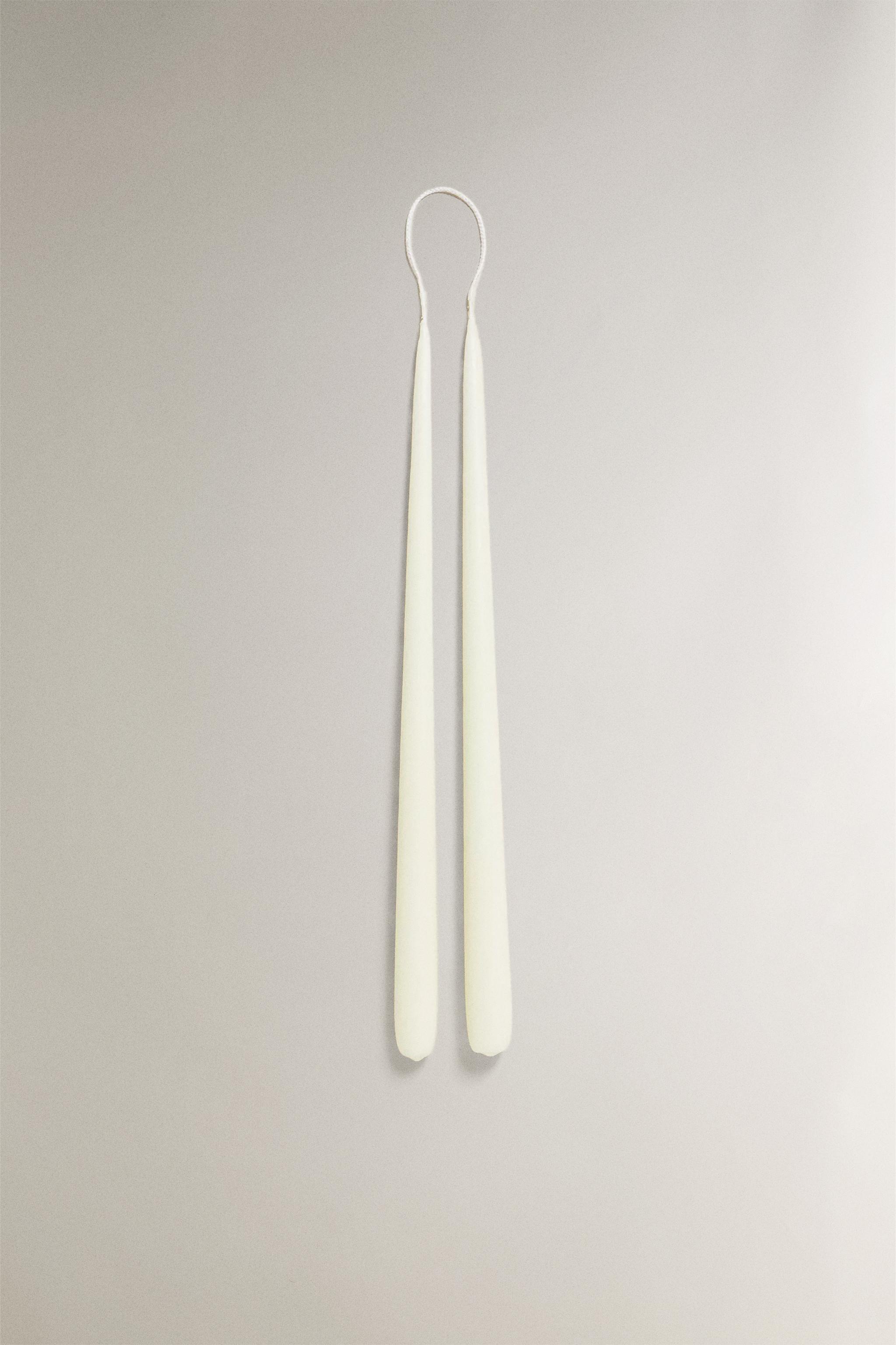 LONG DECORATIVE CANDLE (SET OF 2) — White