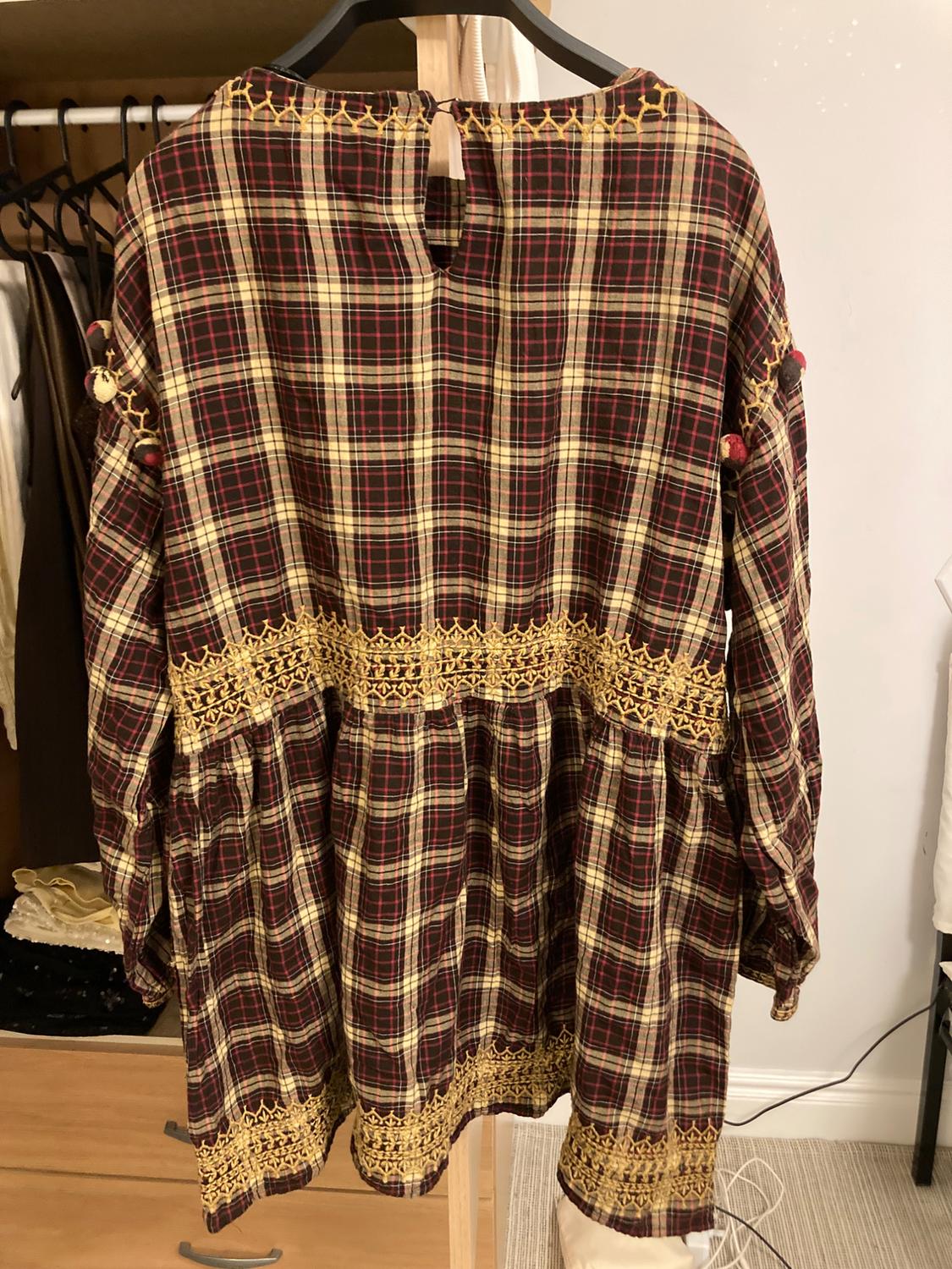 CHECKED DRESS WITH POMPOMS - Image 2