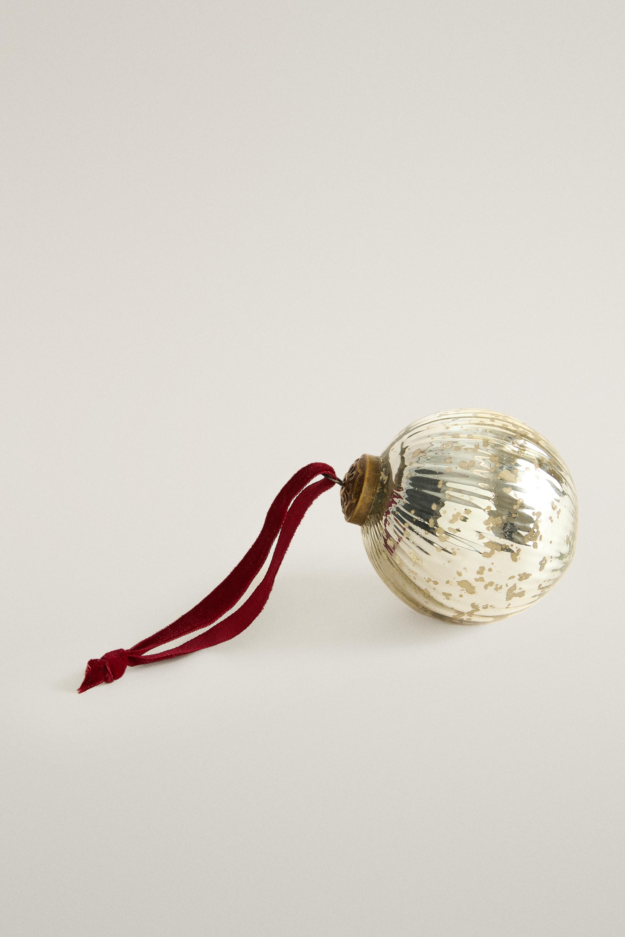 STRIPED LED CHRISTMAS BAUBLE DECORATION