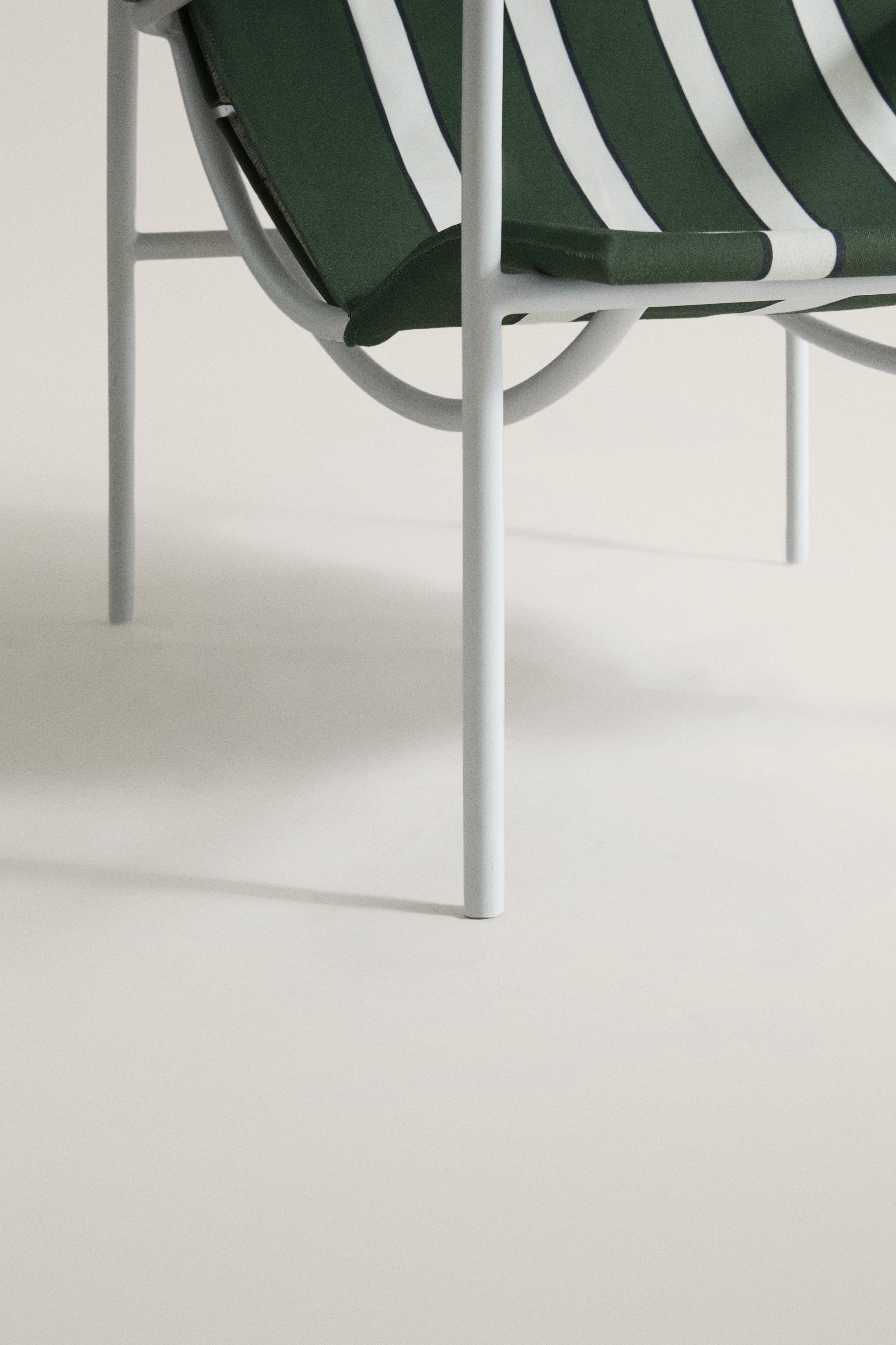 COLORED METAL STRUCTURE CHAIR - Green / Ecru | ZARA United States