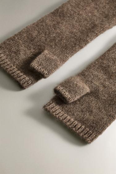 CASHMERE MITTENS - Brown / Taupe by Zara - Image 2