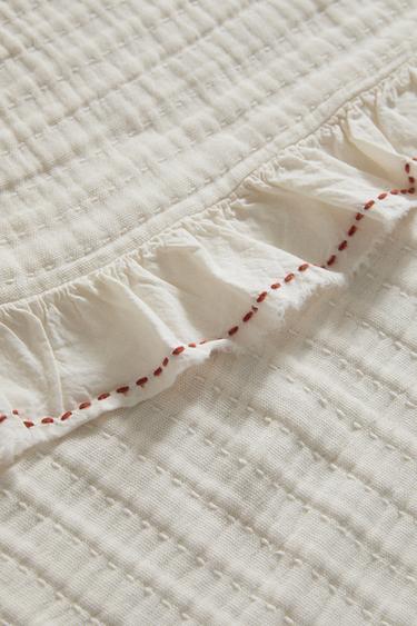 KIDS' TEXTURED BEDSPREAD WITH RUFFLE TRIM - Orange by Zara - Image 3