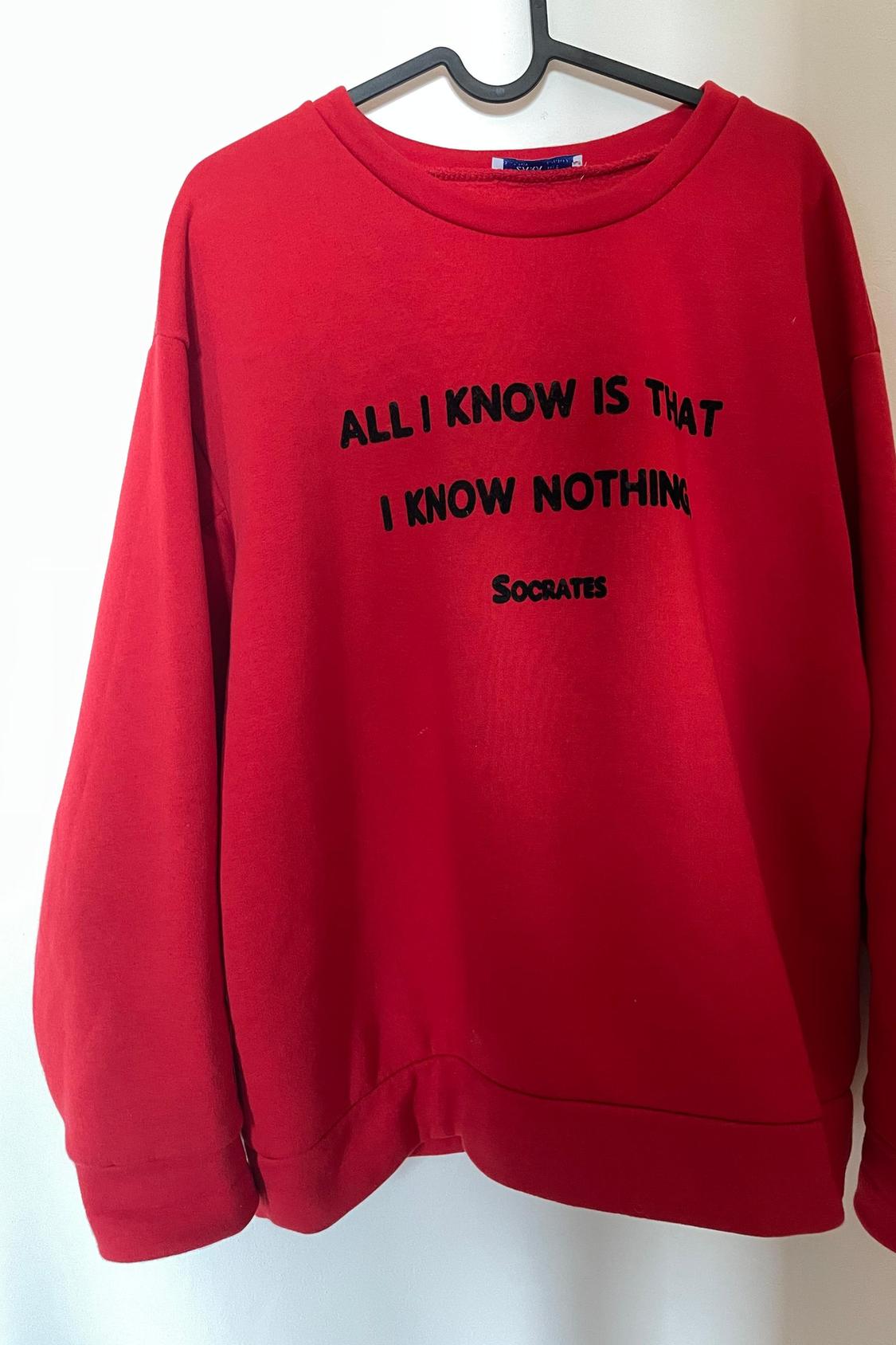 SWEATSHIRT WITH CONTRASTING SLOGAN