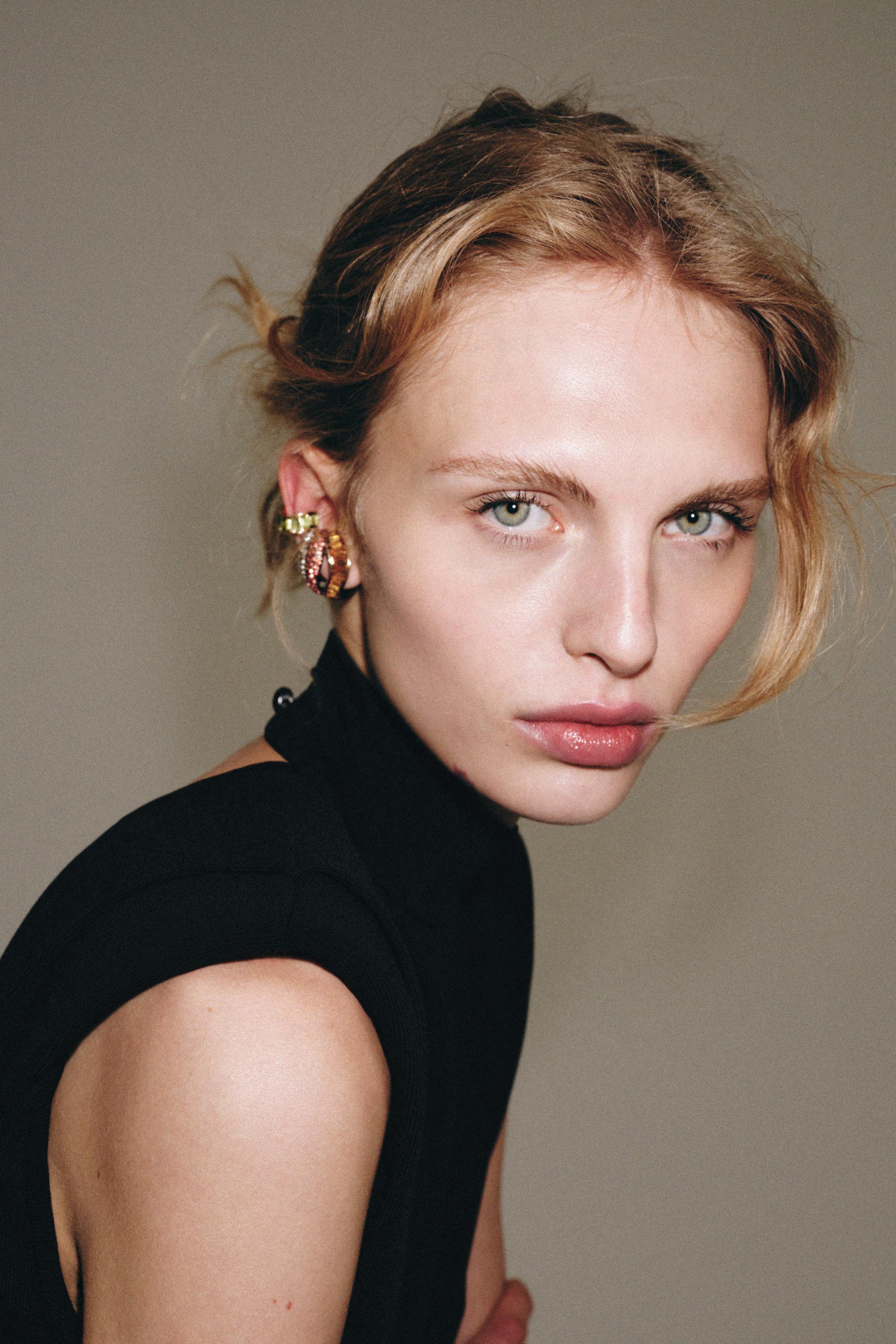 PACK OF 3 SPARKLY EAR CUFFS — Golden