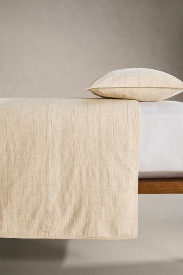 COUVRE-LIT PATCHWORK - Beige clair de Zara - Image 2