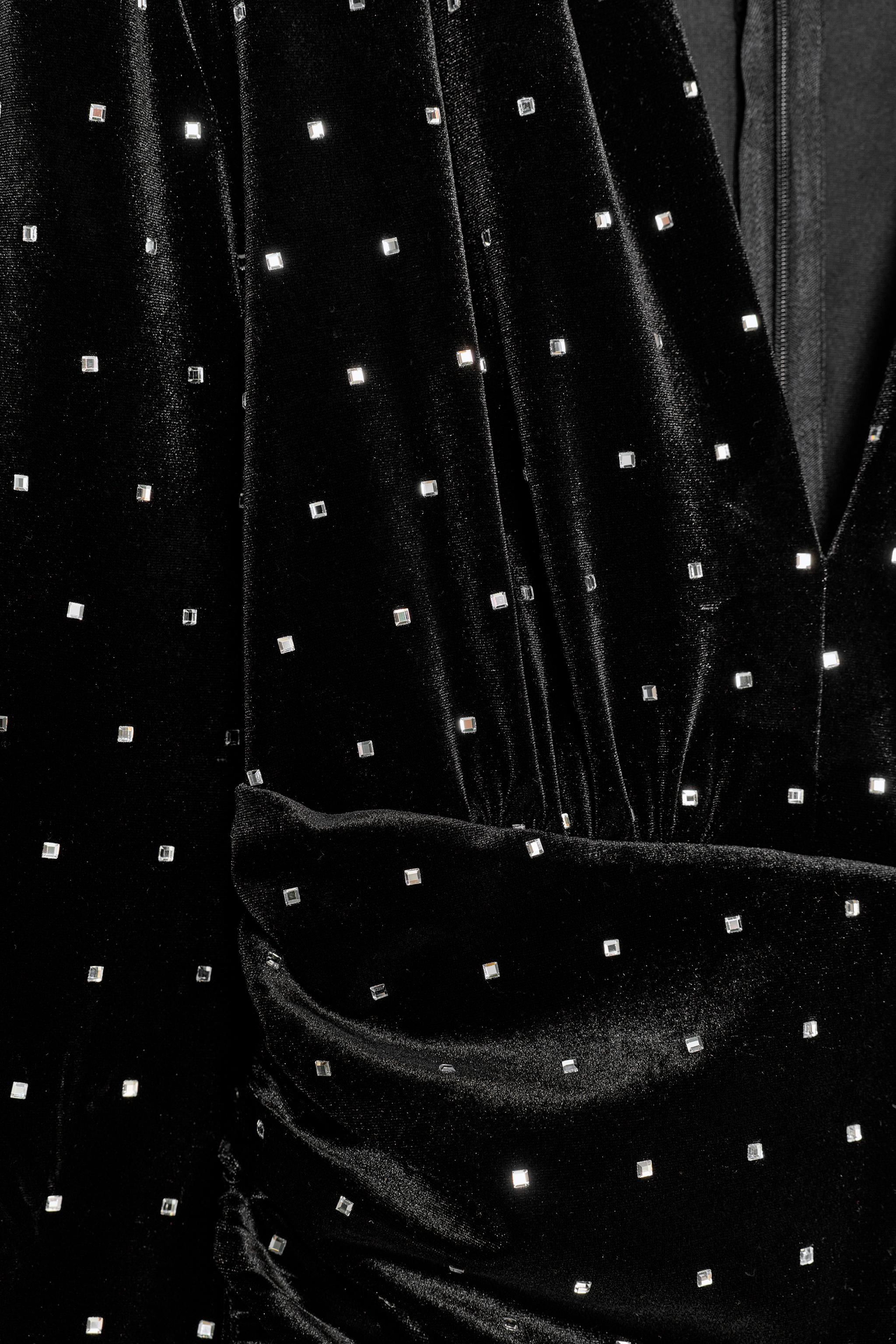 SPARKLY VELVET MIDI DRESS