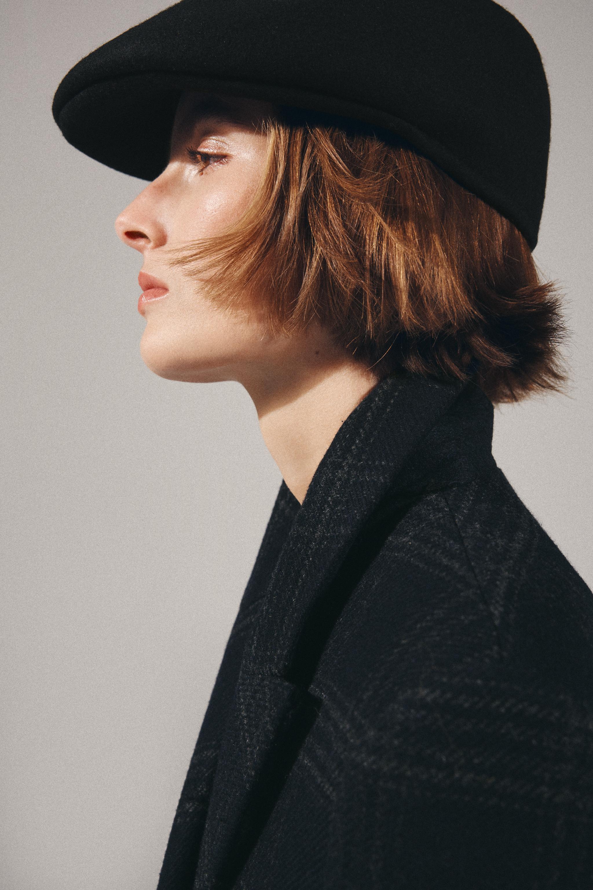 100% Wool Visor by Zara