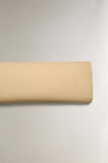 TAIE D’OREILLER COTON TEXTURÉ - Beige clair de Zara - Image 4