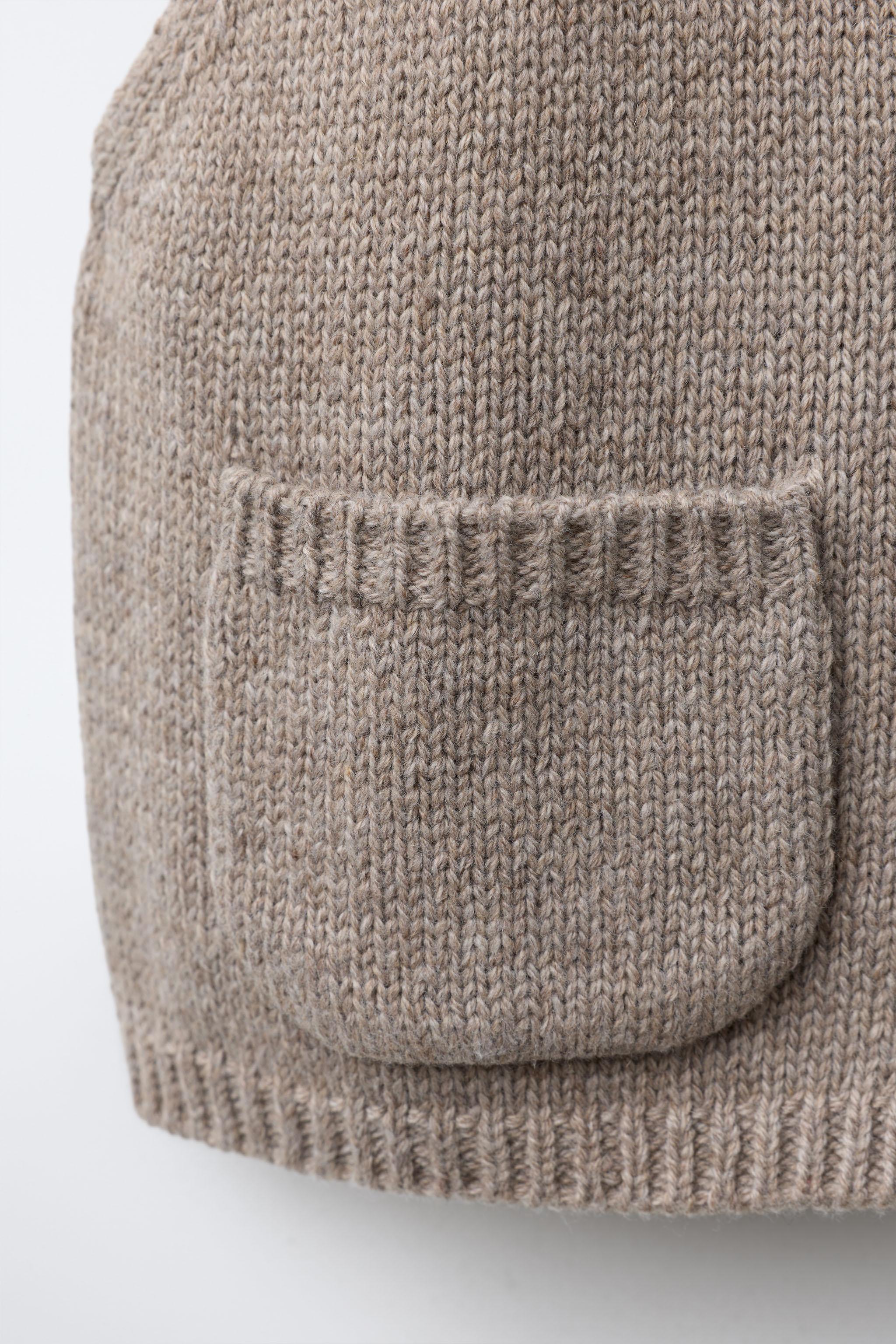 WOOL BLEND KNIT VEST