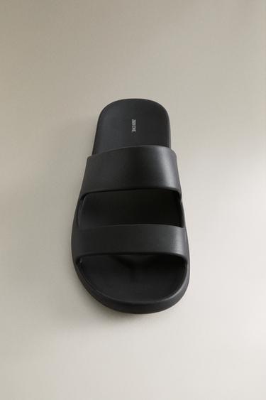 SANDALE PLATE CAOUTCHOUTÉE - Noir de Zara - Image 4