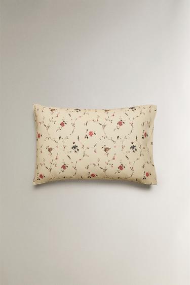 TAIE D’OREILLER COTON LIN FLEURS | KATHARINE POLE - Écru de Zara - Image 3