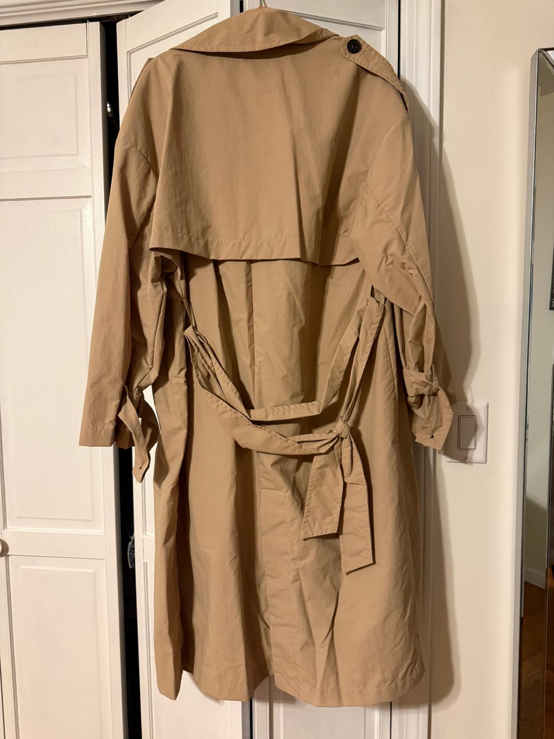 WATER REPELLENT TRENCH COAT - Image 2