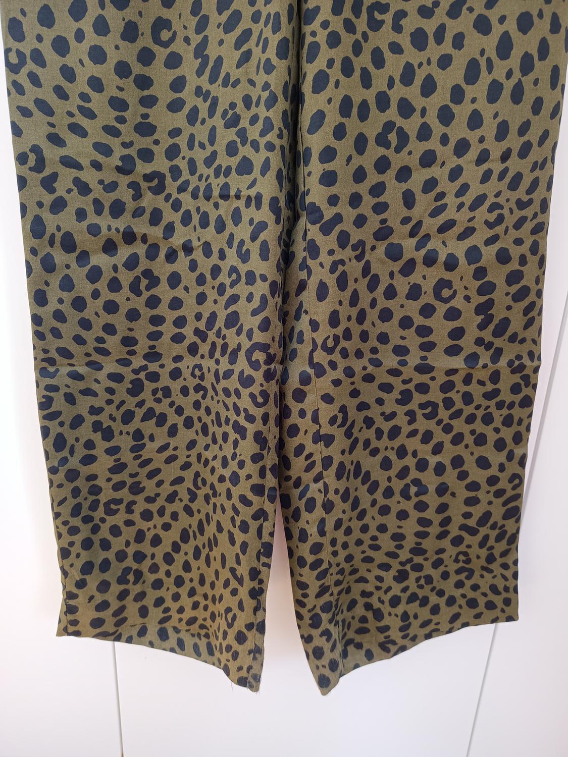 LOOSE-FITTING ANIMAL PRINT TROUSERS - Image 3