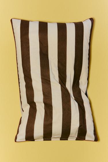 STRIPED WASHED COTTON PILLOWCASE - Brown by Zara