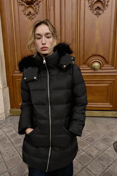 WASSER- UND WINDABWEISENDE DAUNENJACKE MIT KAPUZE - Schwarz von Zara