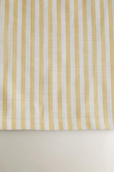 RUFFLED COTTON TABLECLOTH - Yellow by Zara - Image 2