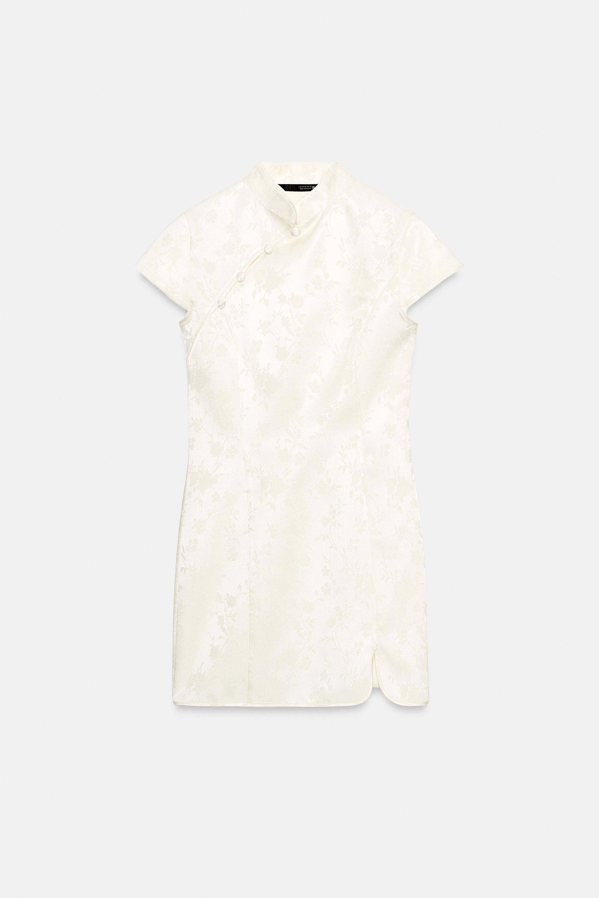 ROBE COURTE EN JACQUARD