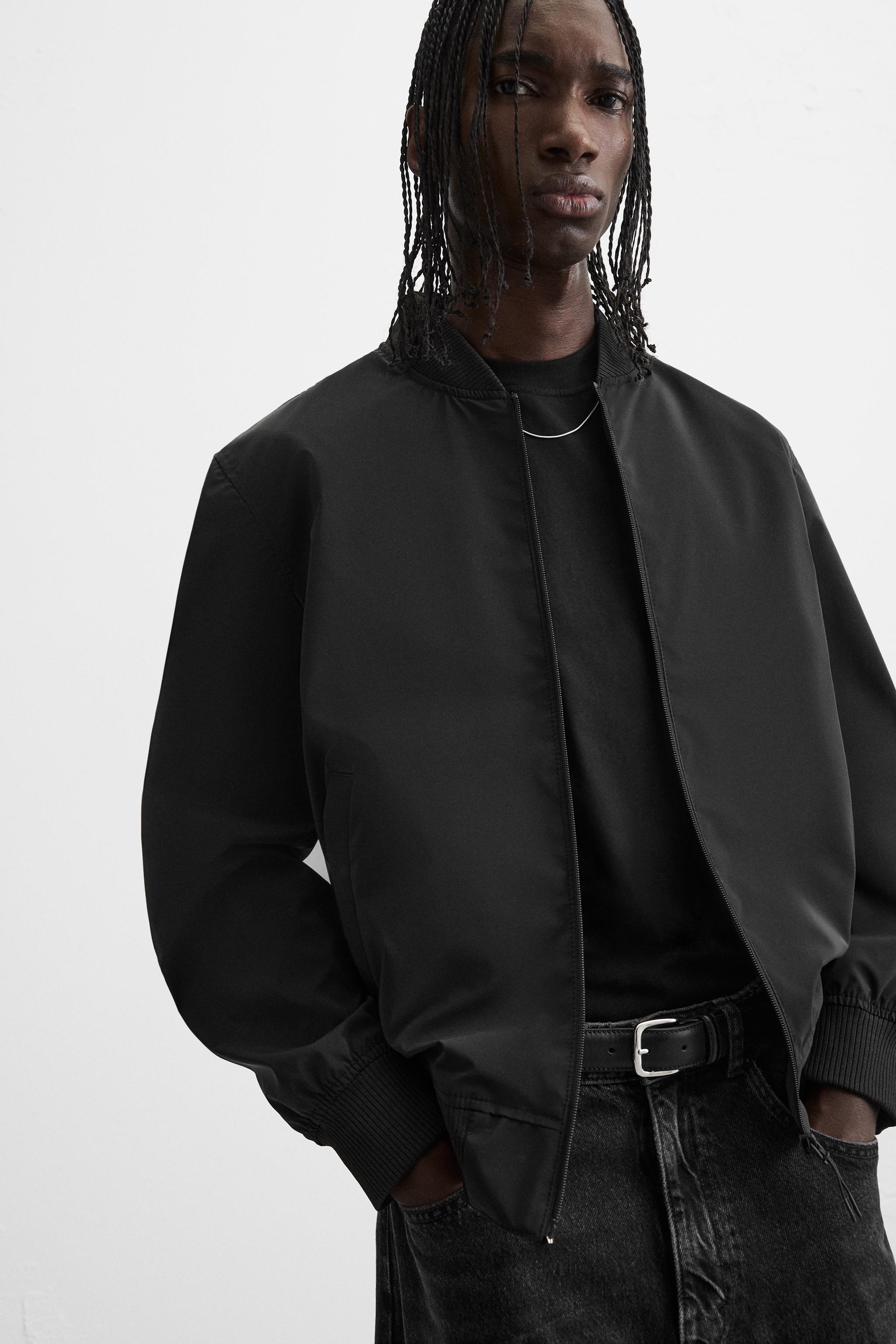 LIGHTWEIGHT BOMBER JACKET