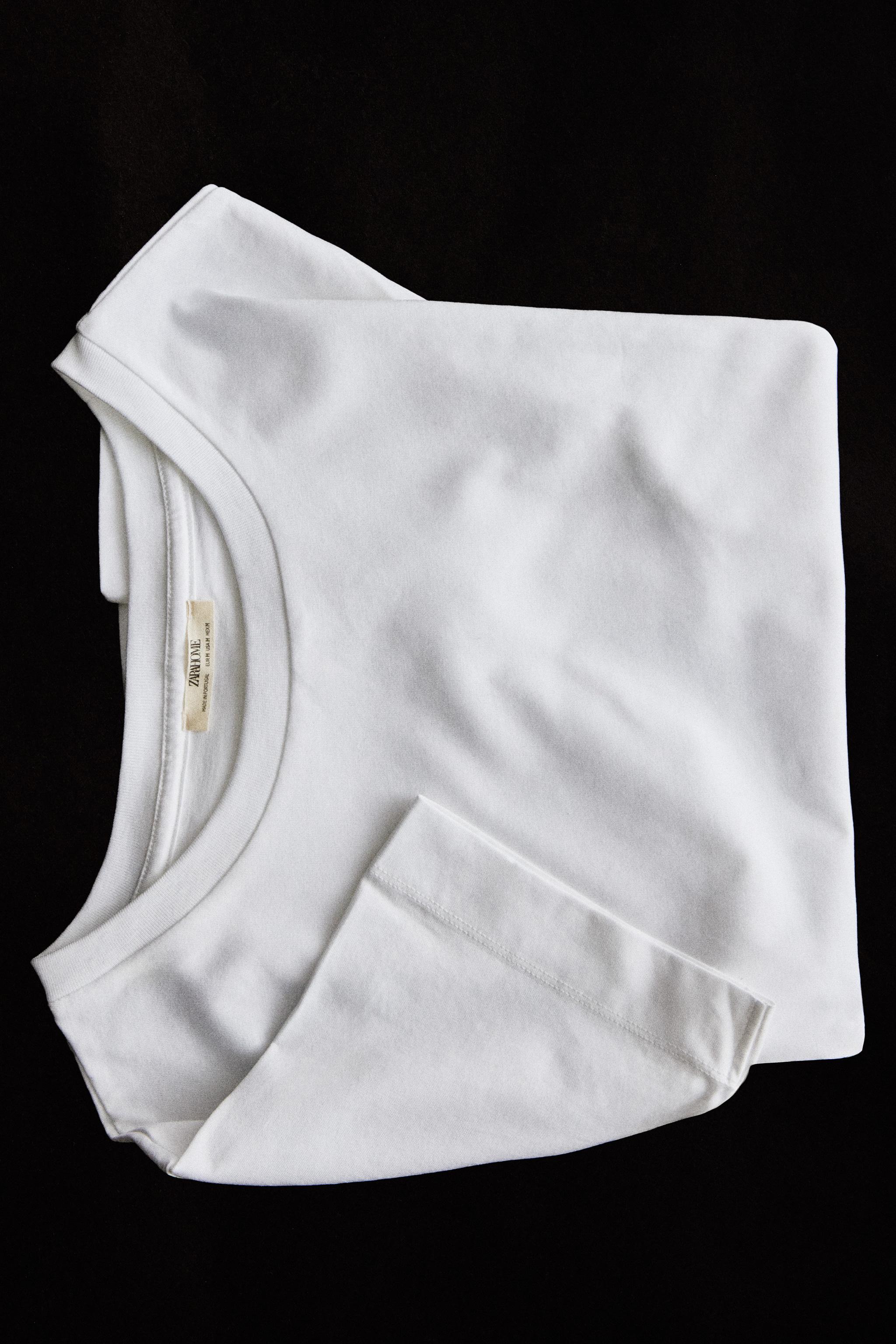 SHORT SLEEVE T-SHIRT