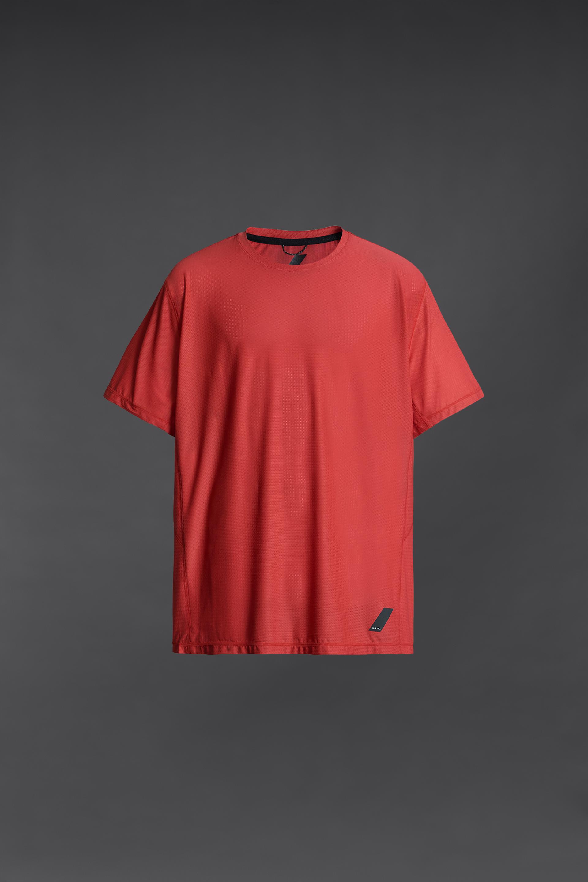 T SHIRT B SICA DE TREINO Vermelho ZARA Angola t-shirt-b-sica-de-treino-vermelho-zara-angola